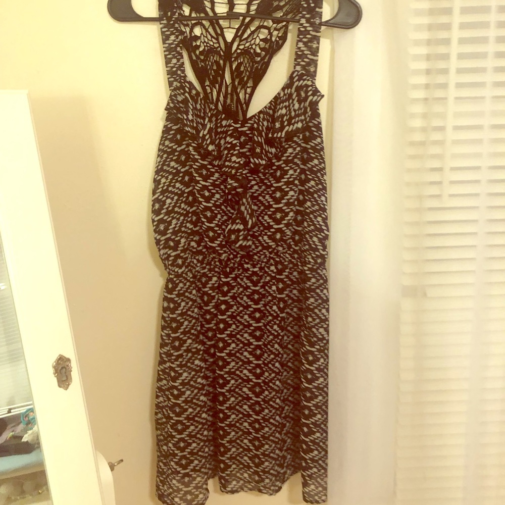 Black/white  dress